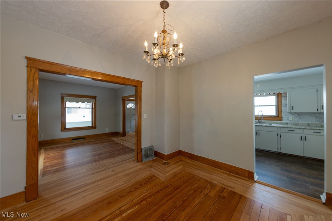 1116 Adelaide Avenue SE Warren OH 44484