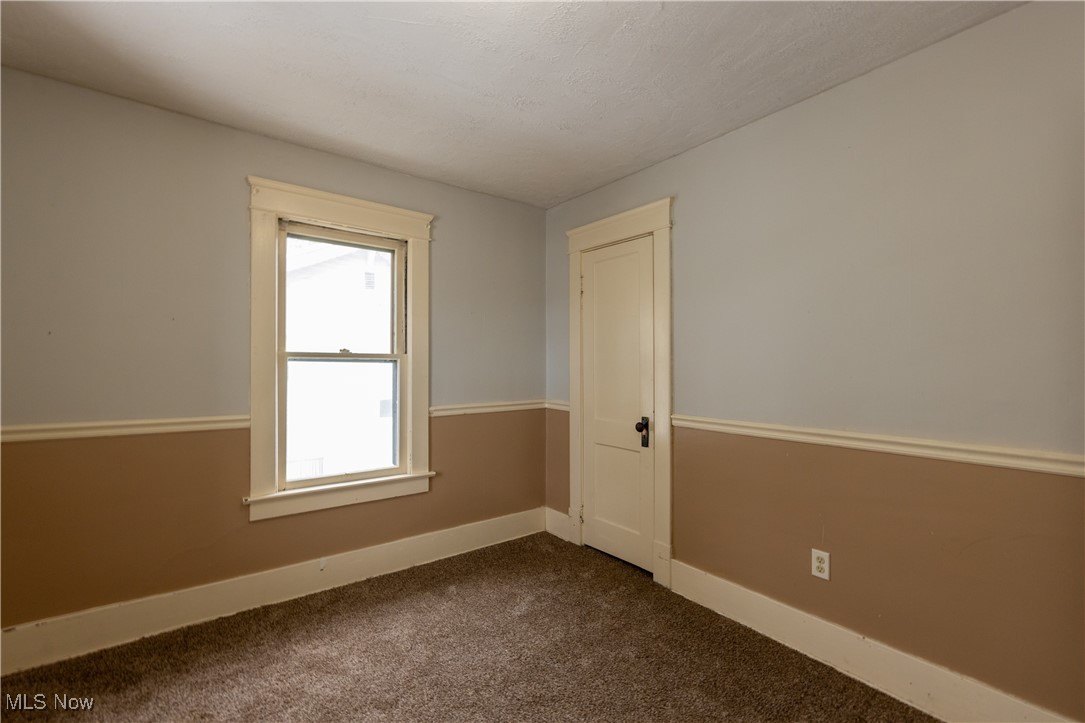 1116 Adelaide Avenue SE Warren OH 44484