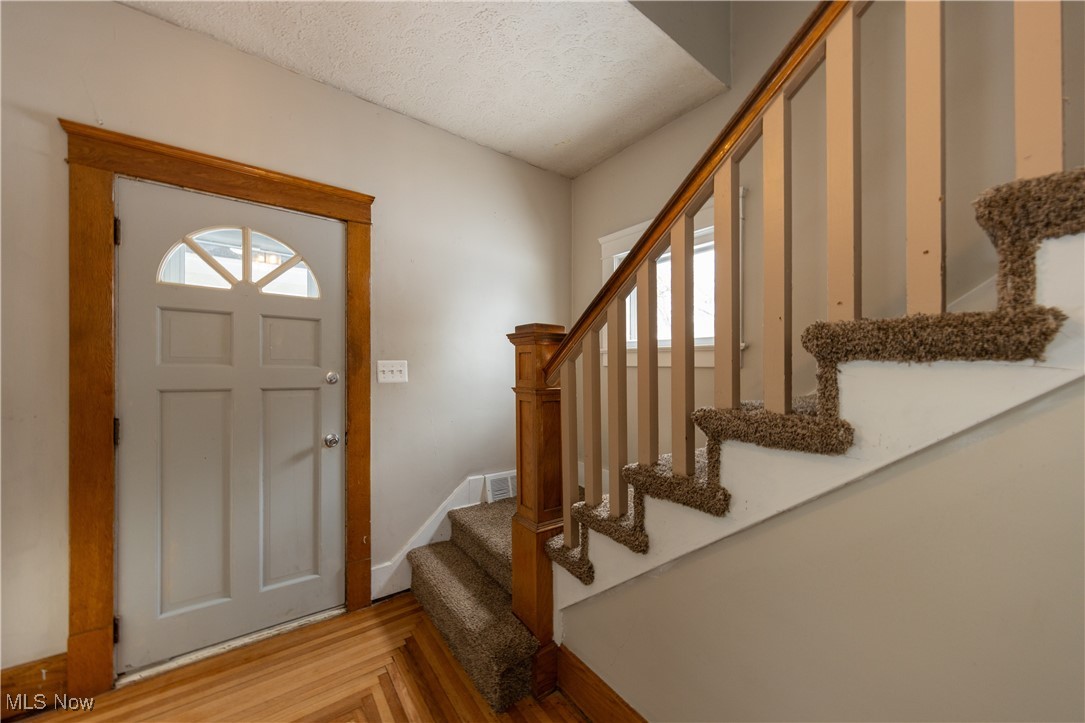 1116 Adelaide Avenue SE Warren OH 44484