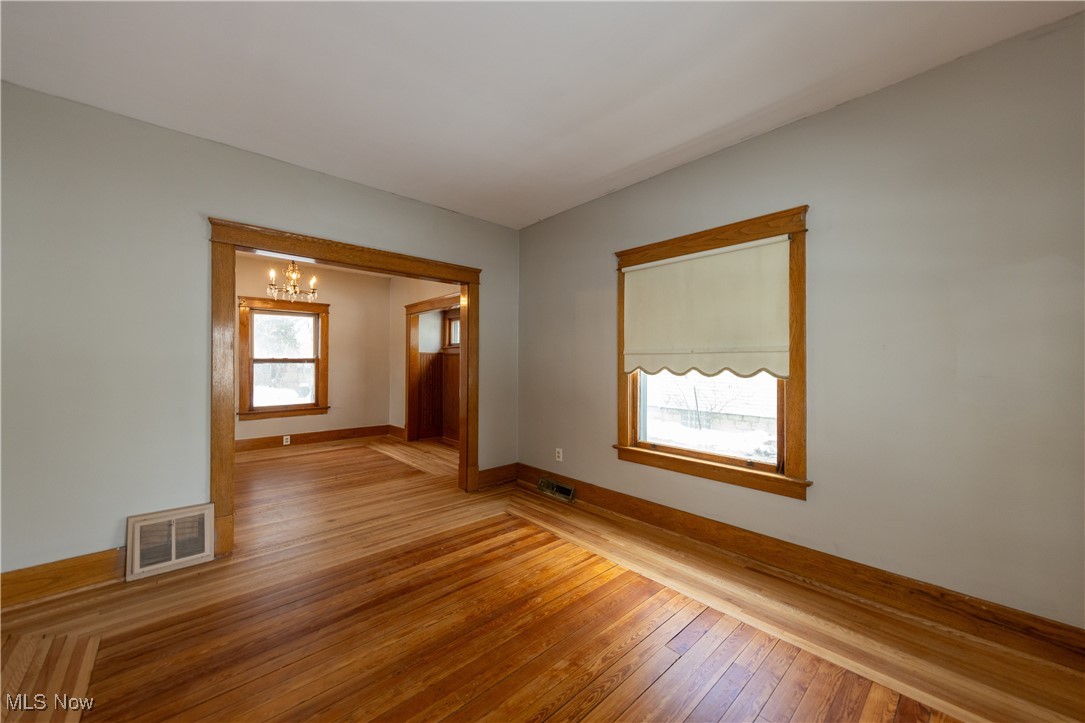 1116 Adelaide Avenue SE Warren OH 44484