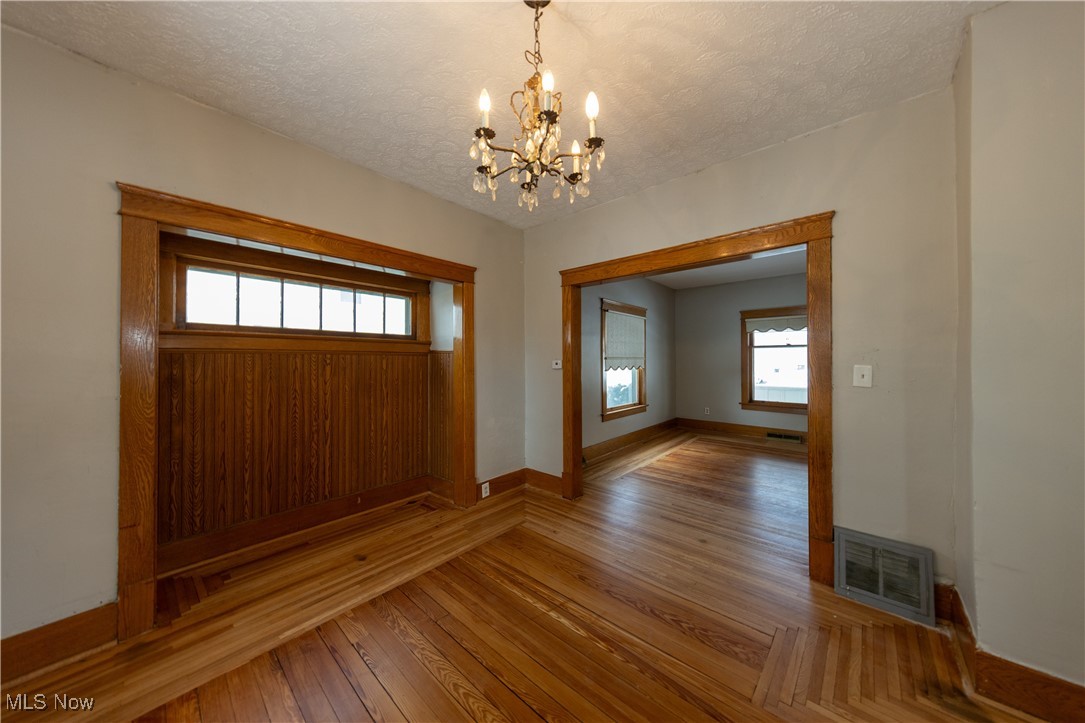 1116 Adelaide Avenue SE Warren OH 44484
