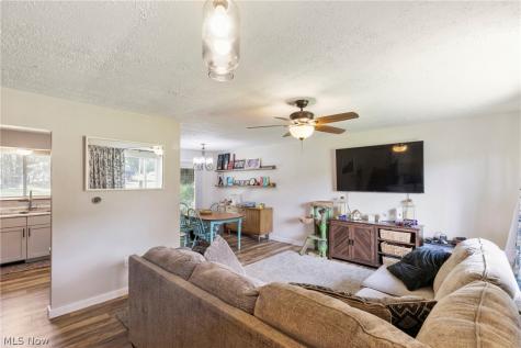 3973 Summit Road Ravenna OH 44266