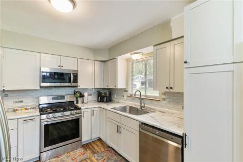 3973 Summit Road Ravenna OH 44266