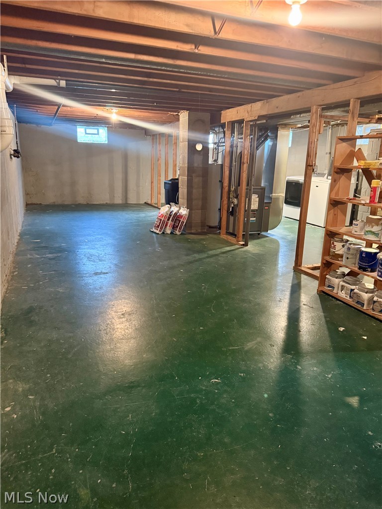 516 Queen Street Minerva OH 44657