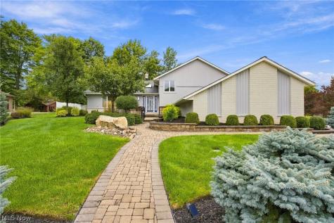 6709 Grandview Drive Independence OH 44131