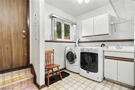 6709 Grandview Drive Independence OH 44131