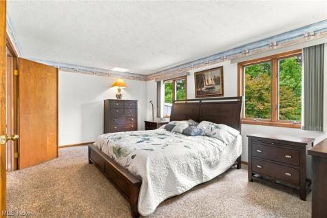 6709 Grandview Drive Independence OH 44131