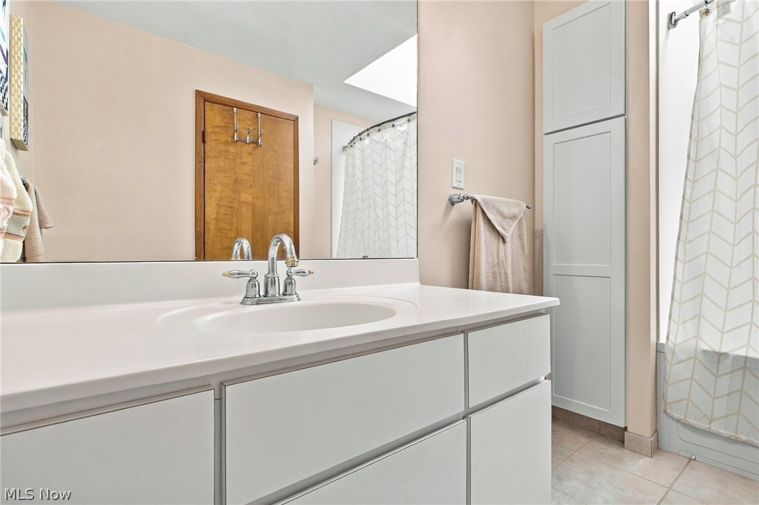 6709 Grandview Drive Independence OH 44131