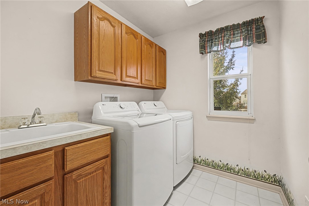20067 Killians Grove Strongsville OH 44149