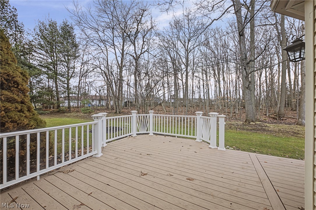 20067 Killians Grove Strongsville OH 44149