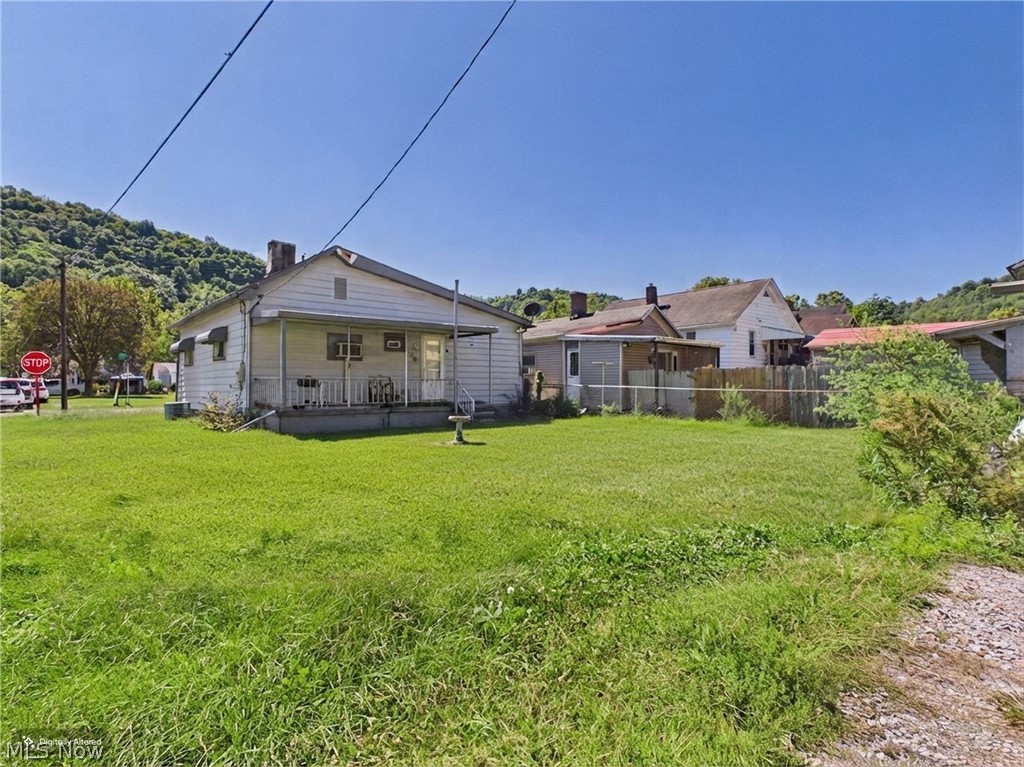 56031 W 2nd Street Bridgeport OH 43912