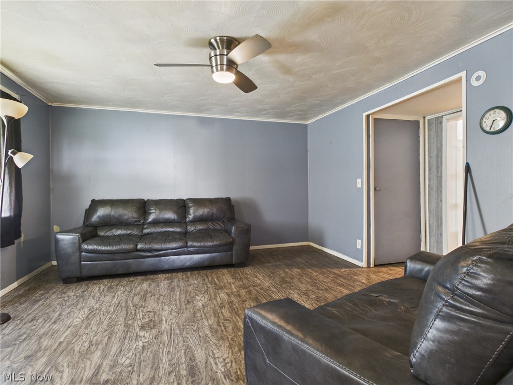 56031 W 2nd Street Bridgeport OH 43912