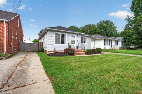 6202 Westminster Drive Parma OH 44129
