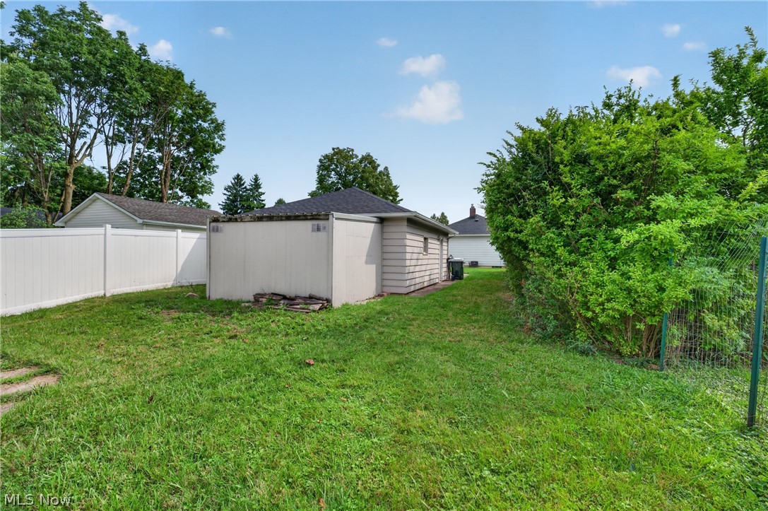 6202 Westminster Drive Parma OH 44129