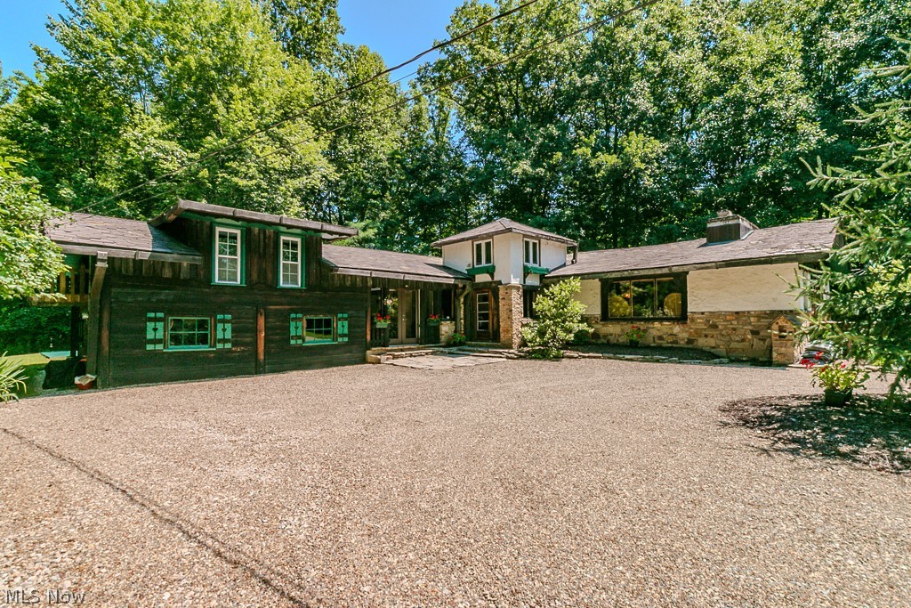 37075 Skyline Drive Willoughby Hills OH 44094