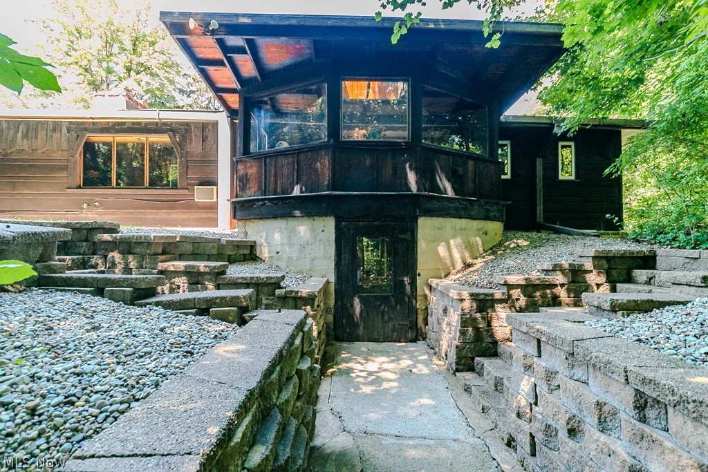 37075 Skyline Drive Willoughby Hills OH 44094