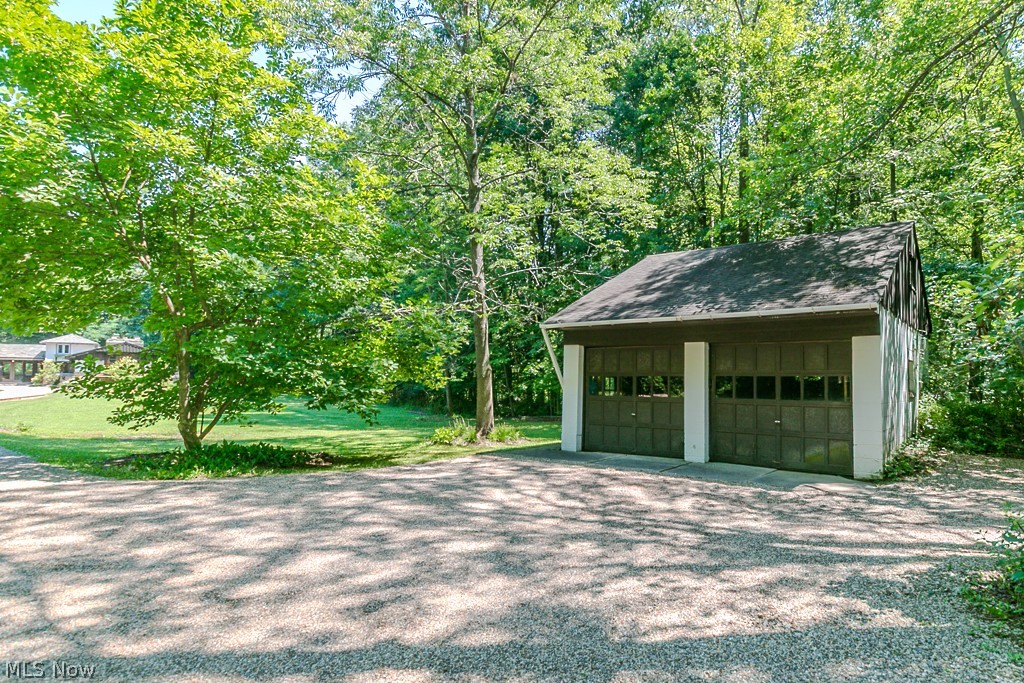 37075 Skyline Drive Willoughby Hills OH 44094