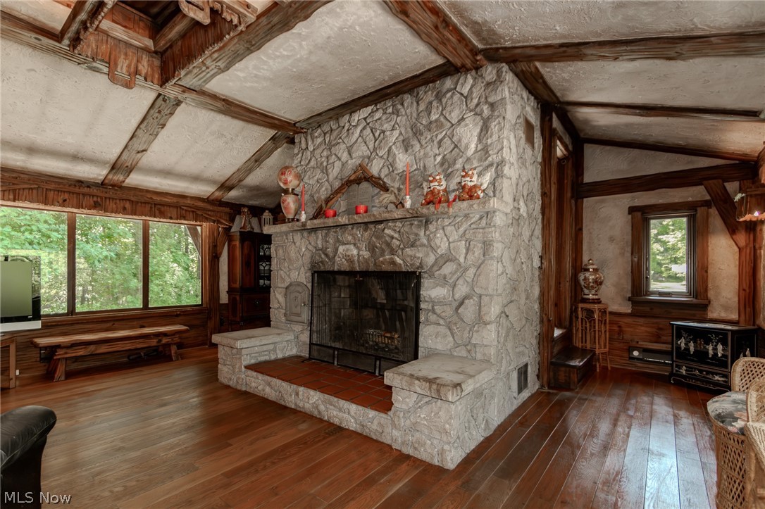 37075 Skyline Drive Willoughby Hills OH 44094