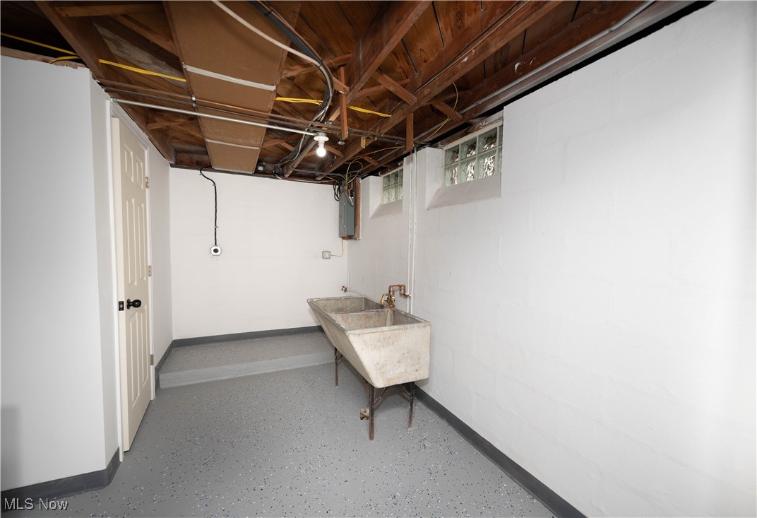 730 Glenhurst Road Willowick OH 44095