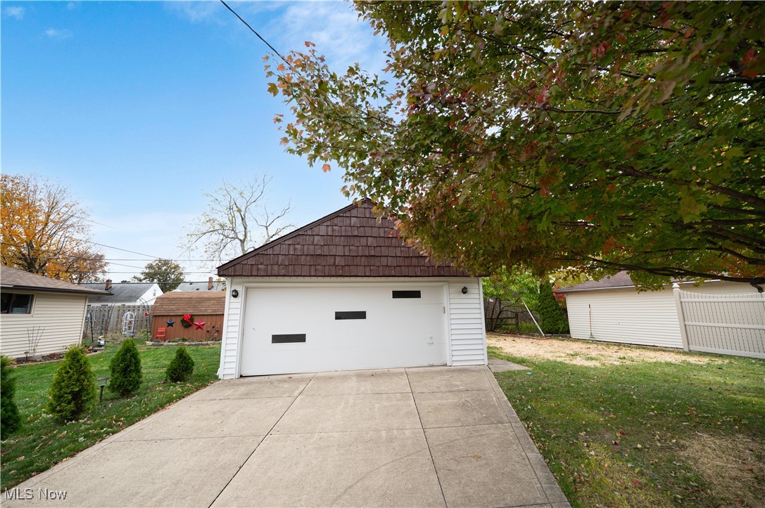 730 Glenhurst Road Willowick OH 44095