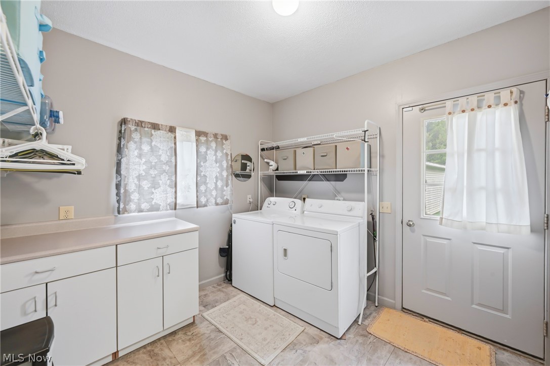 2821 Wilson Sharpsville Road Cortland OH 44410