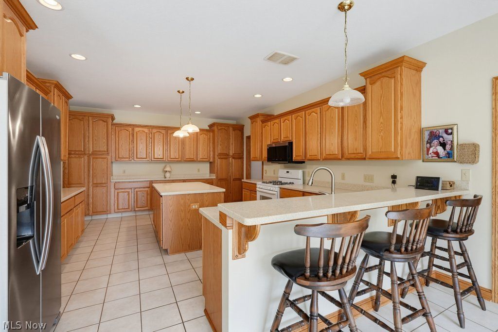154 Whittlesey Drive Tallmadge OH 44278