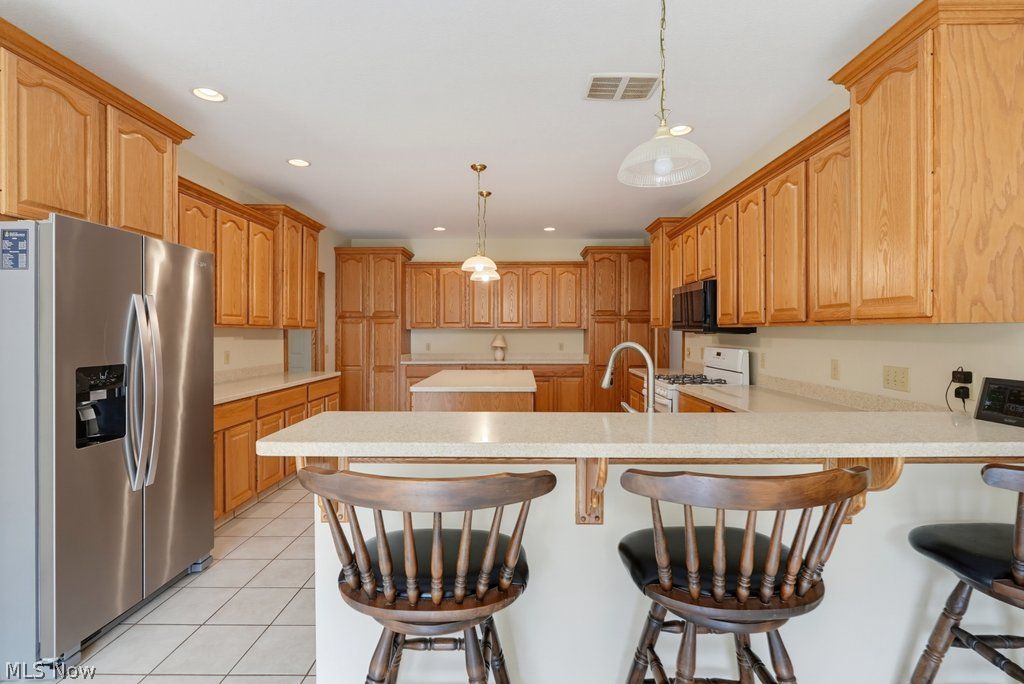 154 Whittlesey Drive Tallmadge OH 44278