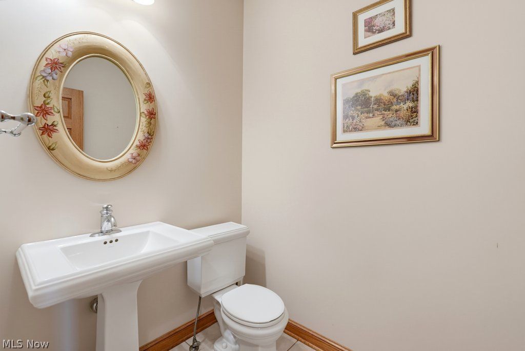 154 Whittlesey Drive Tallmadge OH 44278