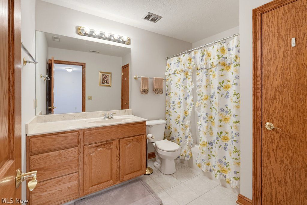 154 Whittlesey Drive Tallmadge OH 44278