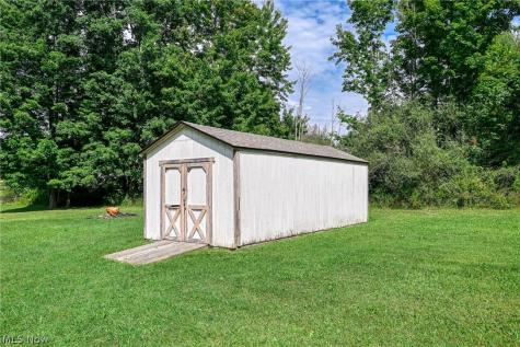 6503 Garrett Road Ravenna OH 44266
