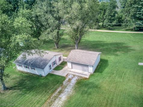 6503 Garrett Road Ravenna OH 44266