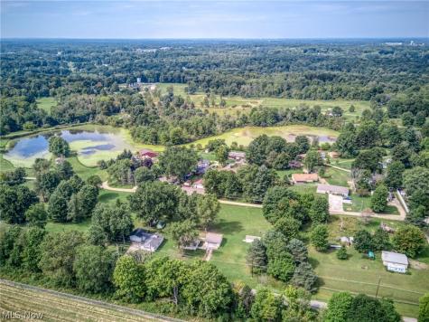 6503 Garrett Road Ravenna OH 44266