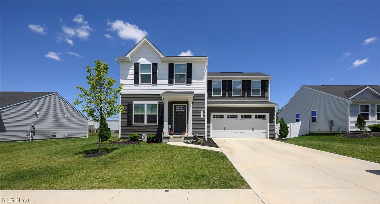 2741 Bishop Oval Barberton OH 44203
