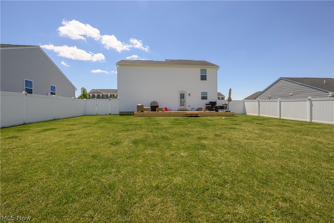 2741 Bishop Oval Barberton OH 44203