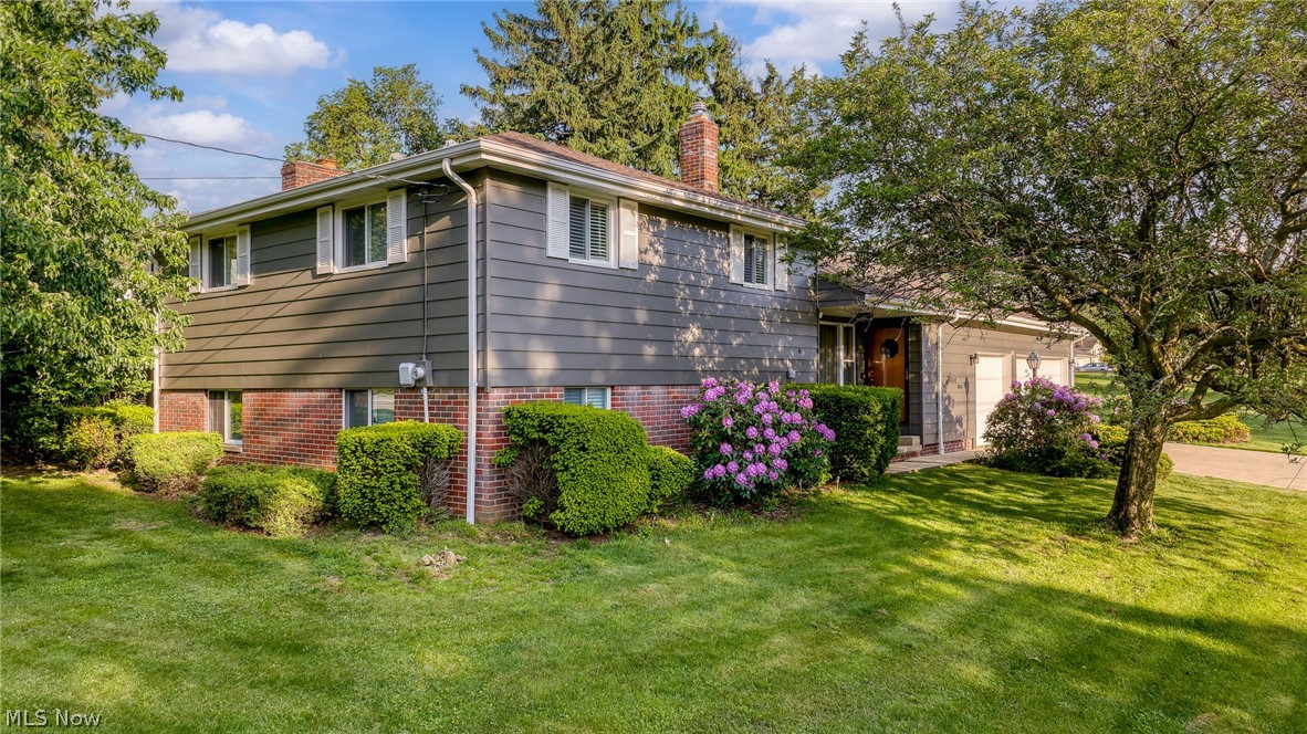 815 Belwood Drive Highland Heights OH 44143