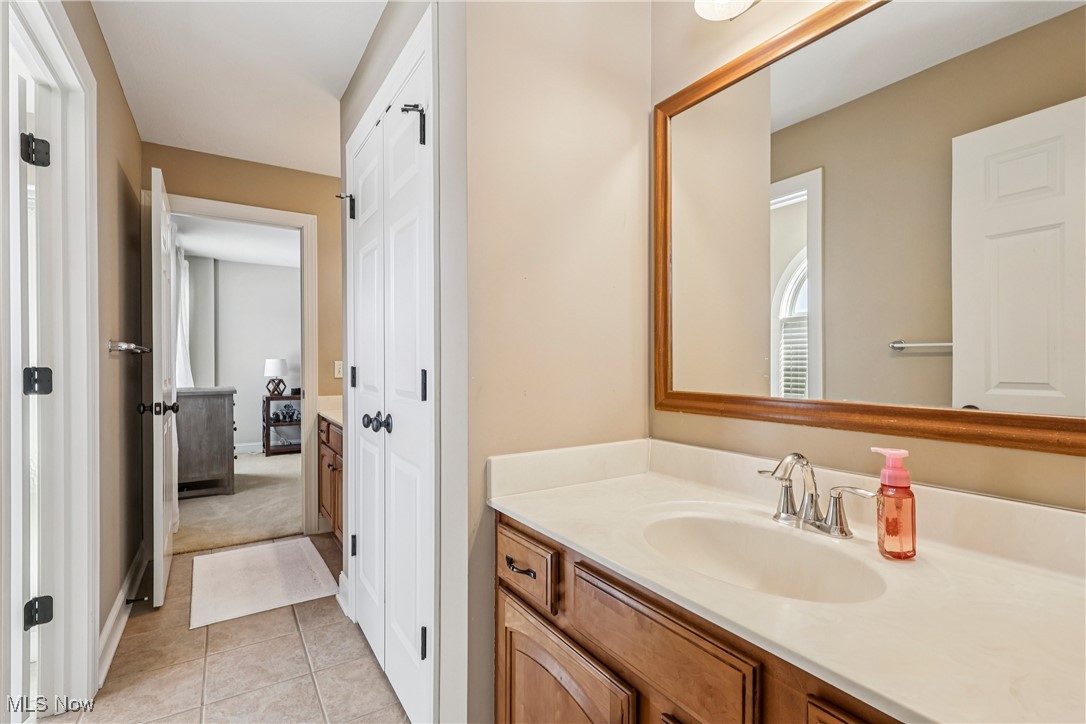 210 Lookout Point Aurora OH 44202