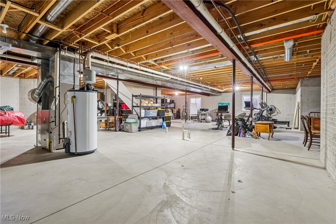 210 Lookout Point Aurora OH 44202