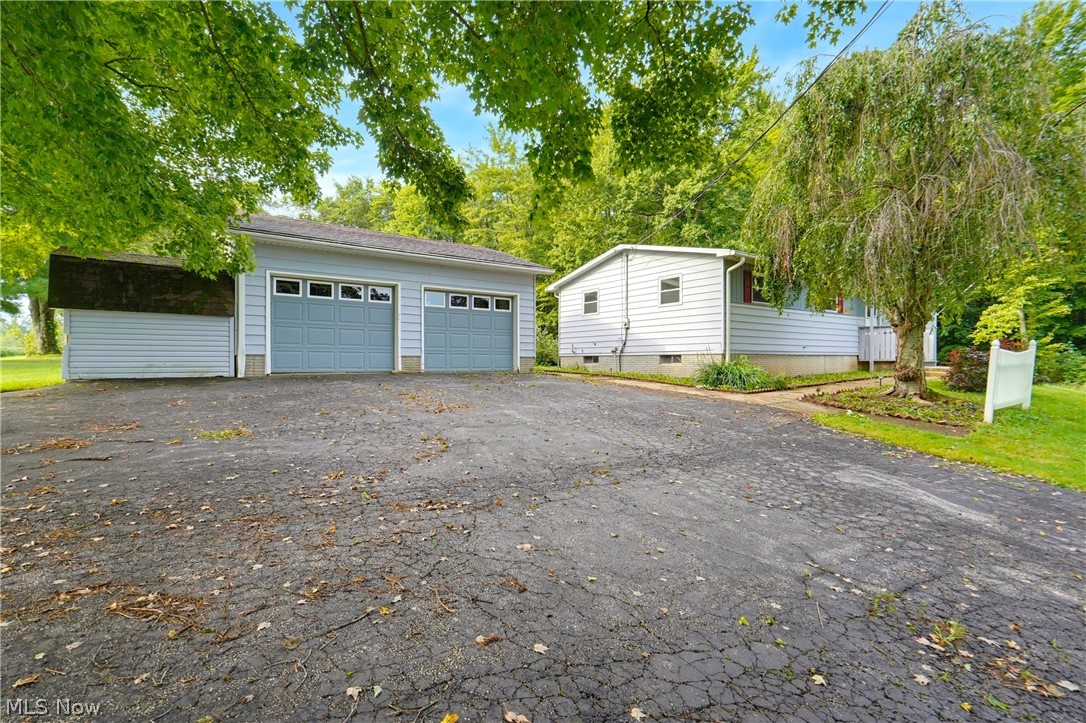 6240 Woodard Road Andover OH 44003