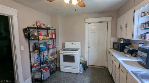472 Hammond Avenue Mansfield OH 44902