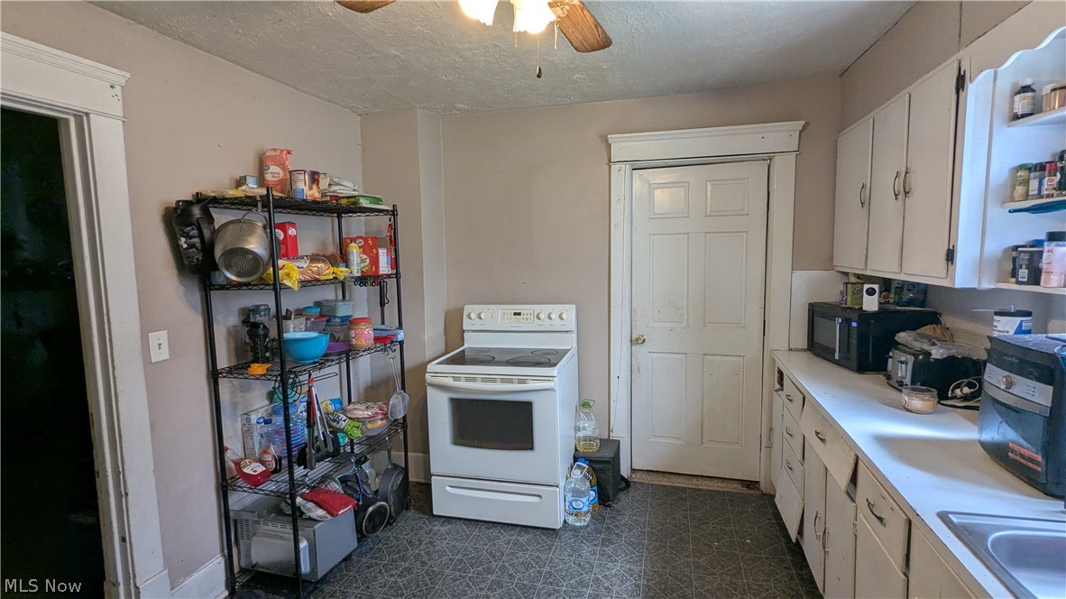 472 Hammond Avenue Mansfield OH 44902