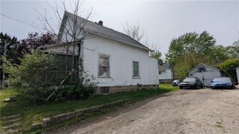 472 Hammond Avenue Mansfield OH 44902