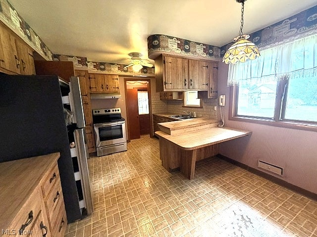 671 Centennial Street Geneva OH 44041