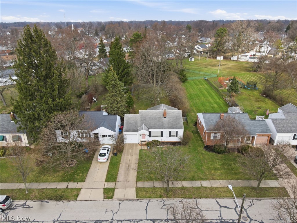 1629 Curry Road Lyndhurst OH 44124