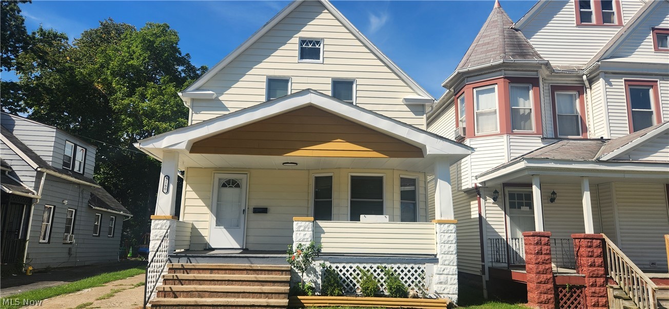 2180 W 104th Street Cleveland OH 44102