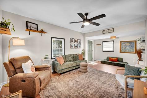 128 15th Street NW Barberton OH 44203