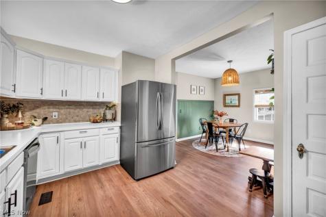 128 15th Street NW Barberton OH 44203