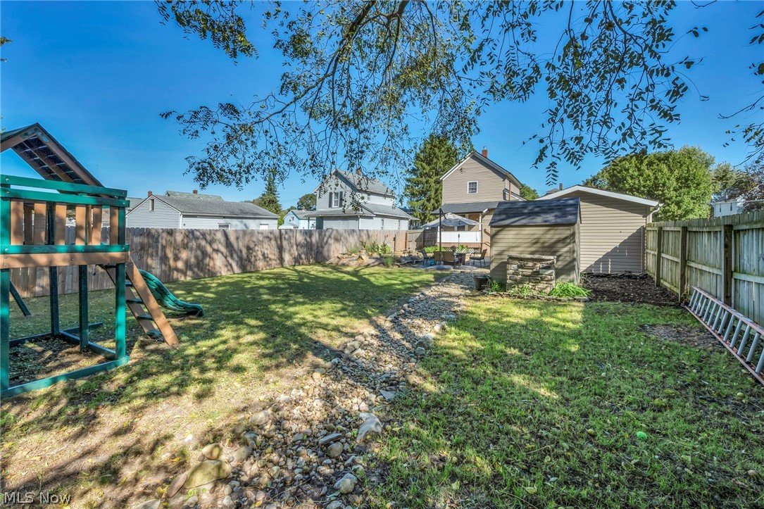 128 15th Street NW Barberton OH 44203