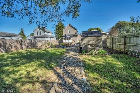 128 15th Street NW Barberton OH 44203
