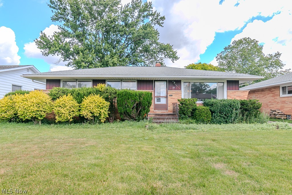 73 E Parkleigh Drive Seven Hills OH 44131