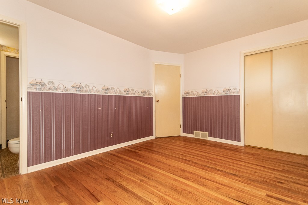 73 E Parkleigh Drive Seven Hills OH 44131